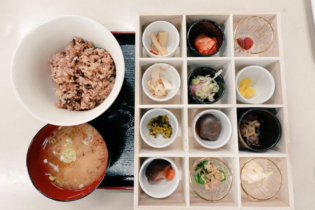 酵素玄米定食　甲府
